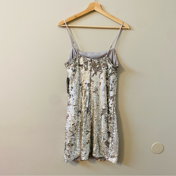 Lulus Top of the Hour Silver Sequin Mini Dress The Eras Tour Size Medium - Picture 7 of 10
